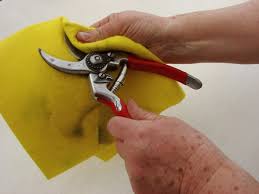 limpiando herramientas